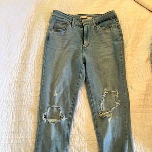 Levi’s High Rise Skinny Ankle Jeans